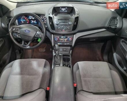 Сірий Форд Ескейп, об'ємом двигуна 1.5 л та пробігом 134 тис. км за 1500 $, фото 7 на Automoto.ua