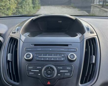 Серый Форд Эскейп, объемом двигателя 2 л и пробегом 231 тыс. км за 12100 $, фото 9 на Automoto.ua