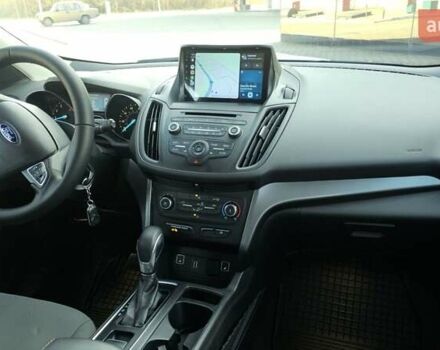 Форд Эскейп 2018 в Запорожье на Automoto.ua Серый Форд Эскейп, объемом двигателя 2.5 л и пробегом 82 тыс. км за 13100 $, фото 4 на Automoto.ua