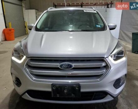 Сірий Форд Ескейп, об'ємом двигуна 2 л та пробігом 70 тис. км за 2800 $, фото 4 на Automoto.ua