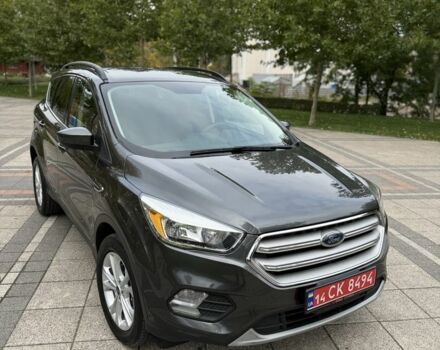 Сірий Форд Ескейп, об'ємом двигуна 1.5 л та пробігом 159 тис. км за 11500 $, фото 1 на Automoto.ua