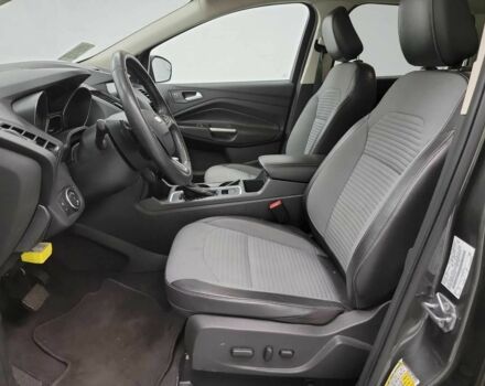 Серый Форд Эскейп, объемом двигателя 1.5 л и пробегом 135 тыс. км за 12300 $, фото 9 на Automoto.ua