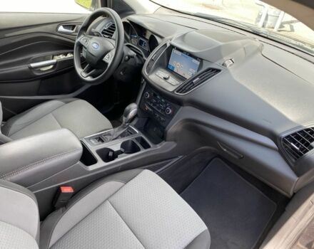 Серый Форд Эскейп, объемом двигателя 1.5 л и пробегом 40 тыс. км за 12000 $, фото 17 на Automoto.ua