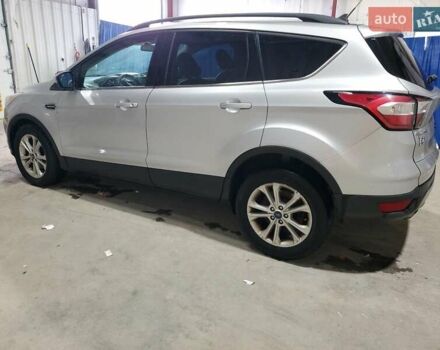 Серый Форд Эскейп, объемом двигателя 1.5 л и пробегом 126 тыс. км за 2100 $, фото 1 на Automoto.ua