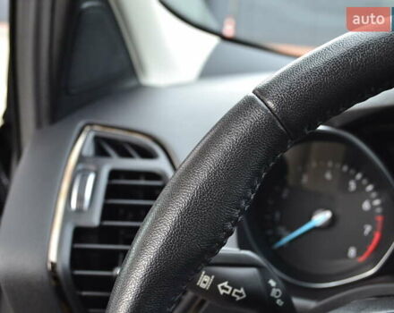 Сірий Форд Ескейп, об'ємом двигуна 2 л та пробігом 130 тис. км за 14799 $, фото 114 на Automoto.ua