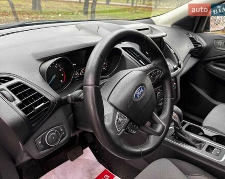 Серый Форд Эскейп, объемом двигателя 1.5 л и пробегом 104 тыс. км за 12530 $, фото 26 на Automoto.ua