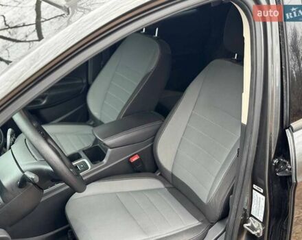 Сірий Форд Ескейп, об'ємом двигуна 2.5 л та пробігом 69 тис. км за 13900 $, фото 6 на Automoto.ua