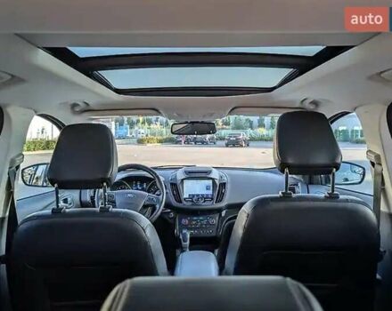 Сірий Форд Ескейп, об'ємом двигуна 2 л та пробігом 154 тис. км за 13500 $, фото 11 на Automoto.ua