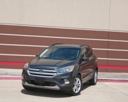 Серый Форд Эскейп, объемом двигателя 2 л и пробегом 47 тыс. км за 6500 $, фото 1 на Automoto.ua