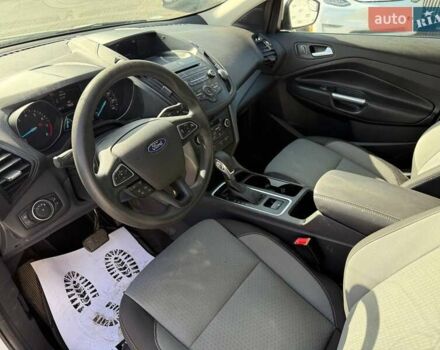 Серый Форд Эскейп, объемом двигателя 2 л и пробегом 172 тыс. км за 10400 $, фото 15 на Automoto.ua