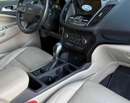 Серый Форд Эскейп, объемом двигателя 2 л и пробегом 99 тыс. км за 8000 $, фото 20 на Automoto.ua