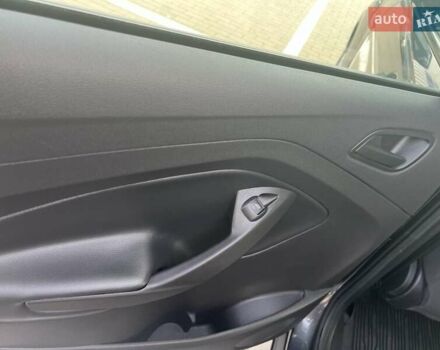 Серый Форд Эскейп, объемом двигателя 2.5 л и пробегом 127 тыс. км за 13499 $, фото 43 на Automoto.ua