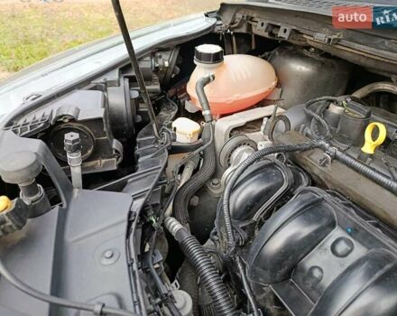 Серый Форд Эскейп, объемом двигателя 2.5 л и пробегом 127 тыс. км за 13499 $, фото 67 на Automoto.ua