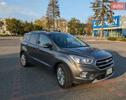Сірий Форд Ескейп, об'ємом двигуна 2 л та пробігом 154 тис. км за 13500 $, фото 1 на Automoto.ua