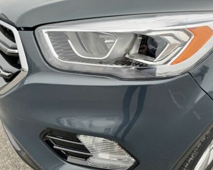 Сірий Форд Ескейп, об'ємом двигуна 1.5 л та пробігом 89 тис. км за 13850 $, фото 22 на Automoto.ua