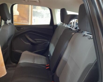 Серый Форд Эскейп, объемом двигателя 0 л и пробегом 220 тыс. км за 12500 $, фото 4 на Automoto.ua