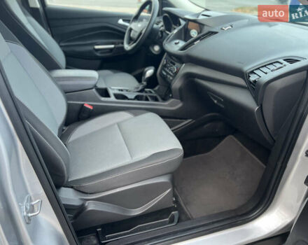 Сірий Форд Ескейп, об'ємом двигуна 1.5 л та пробігом 180 тис. км за 12600 $, фото 18 на Automoto.ua