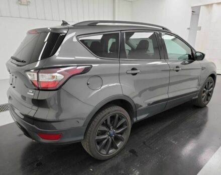 Серый Форд Эскейп, объемом двигателя 1.5 л и пробегом 135 тыс. км за 12300 $, фото 6 на Automoto.ua