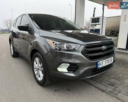 Серый Форд Эскейп, объемом двигателя 2.5 л и пробегом 148 тыс. км за 13500 $, фото 5 на Automoto.ua