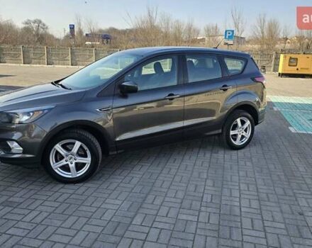 Форд Эскейп 2018 в Запорожье на Automoto.ua Серый Форд Эскейп, объемом двигателя 2.5 л и пробегом 82 тыс. км за 13100 $, фото 8 на Automoto.ua