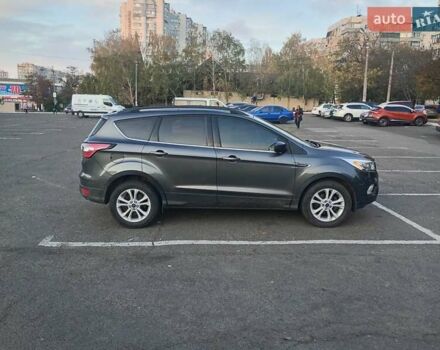 Серый Форд Эскейп, объемом двигателя 1.5 л и пробегом 139 тыс. км за 12600 $, фото 5 на Automoto.ua