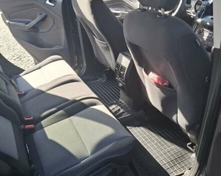 Серый Форд Эскейп, объемом двигателя 1.5 л и пробегом 195 тыс. км за 12700 $, фото 6 на Automoto.ua