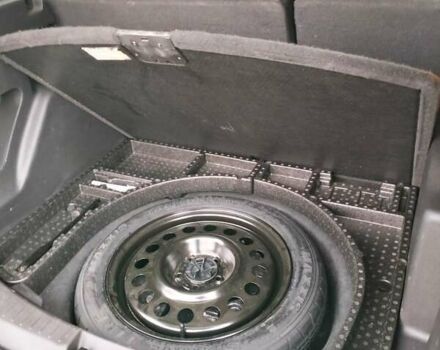 Серый Форд Эскейп, объемом двигателя 1.5 л и пробегом 174 тыс. км за 13500 $, фото 17 на Automoto.ua