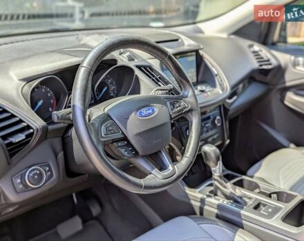 Форд Эскейп 2018 в Луцке на Automoto.ua Серый Форд Эскейп, объемом двигателя 1.5 л и пробегом 149 тыс. км за 13500 $, фото 12 на Automoto.ua