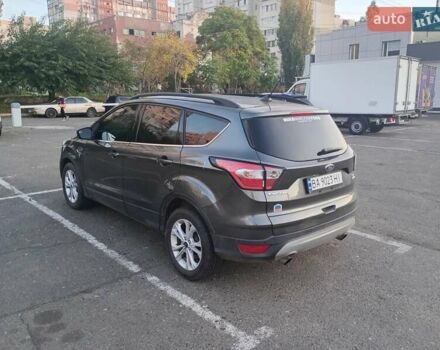 Серый Форд Эскейп, объемом двигателя 1.5 л и пробегом 139 тыс. км за 12600 $, фото 2 на Automoto.ua
