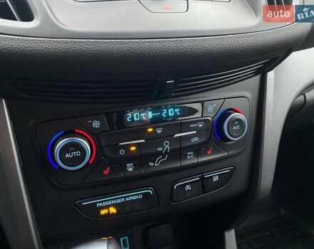 Серый Форд Эскейп, объемом двигателя 1.5 л и пробегом 71 тыс. км за 14600 $, фото 16 на Automoto.ua