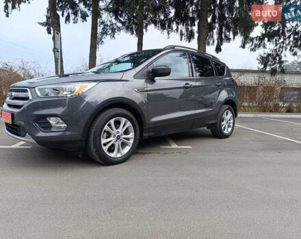 Серый Форд Эскейп, объемом двигателя 1.5 л и пробегом 204 тыс. км за 10800 $, фото 7 на Automoto.ua