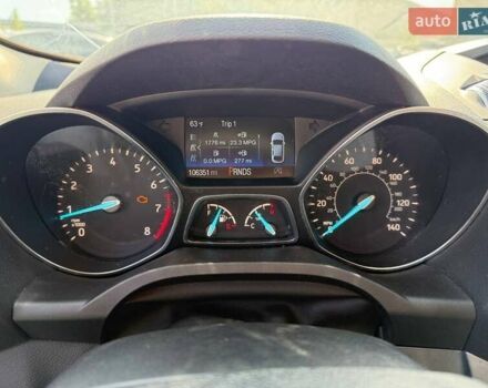 Серый Форд Эскейп, объемом двигателя 2 л и пробегом 172 тыс. км за 10400 $, фото 16 на Automoto.ua