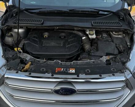 Серый Форд Эскейп, объемом двигателя 2 л и пробегом 81 тыс. км за 17300 $, фото 9 на Automoto.ua