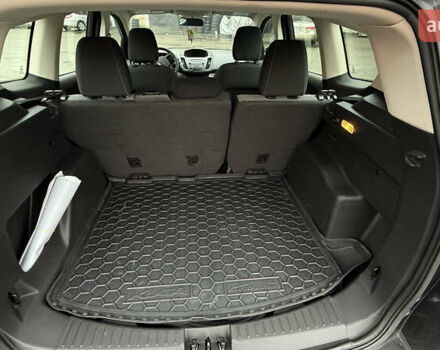 Серый Форд Эскейп, объемом двигателя 2.5 л и пробегом 118 тыс. км за 14600 $, фото 8 на Automoto.ua