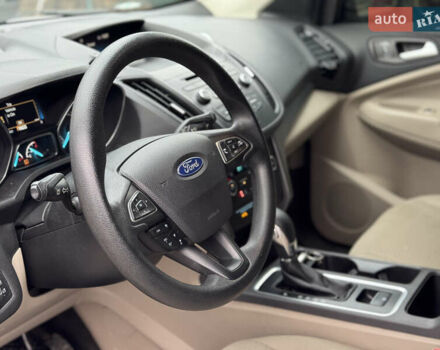 Сірий Форд Ескейп, об'ємом двигуна 1.5 л та пробігом 130 тис. км за 11499 $, фото 19 на Automoto.ua