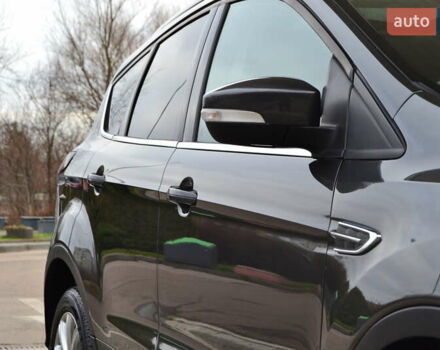 Сірий Форд Ескейп, об'ємом двигуна 2 л та пробігом 130 тис. км за 14799 $, фото 92 на Automoto.ua