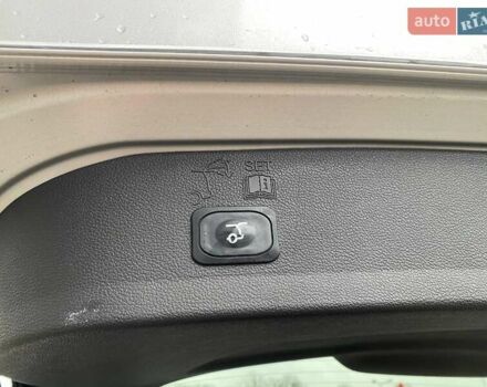 Серый Форд Эскейп, объемом двигателя 1.5 л и пробегом 71 тыс. км за 14600 $, фото 27 на Automoto.ua