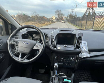 Сірий Форд Ескейп, об'ємом двигуна 1.5 л та пробігом 150 тис. км за 13900 $, фото 12 на Automoto.ua