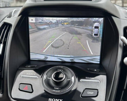 Серый Форд Эскейп, объемом двигателя 2 л и пробегом 137 тыс. км за 14999 $, фото 9 на Automoto.ua