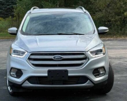 Форд Эскейп 2018 в Ивано-Франковске на Automoto.ua Серый Форд Эскейп, объемом двигателя 2 л и пробегом 77 тыс. км за 3700 $, фото 2 на Automoto.ua