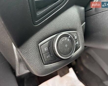 Серый Форд Эскейп, объемом двигателя 1.5 л и пробегом 104 тыс. км за 12530 $, фото 21 на Automoto.ua