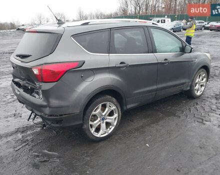 Сірий Форд Ескейп, об'ємом двигуна 2 л та пробігом 76 тис. км за 6305 $, фото 3 на Automoto.ua