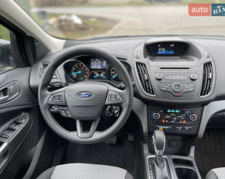 Сірий Форд Ескейп, об'ємом двигуна 1.5 л та пробігом 82 тис. км за 11999 $, фото 19 на Automoto.ua