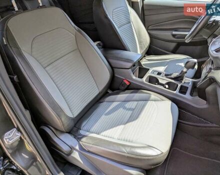 Форд Эскейп 2018 в Луцке на Automoto.ua Серый Форд Эскейп, объемом двигателя 1.5 л и пробегом 149 тыс. км за 13500 $, фото 28 на Automoto.ua