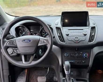 Сірий Форд Ескейп, об'ємом двигуна 2.5 л та пробігом 69 тис. км за 13900 $, фото 7 на Automoto.ua