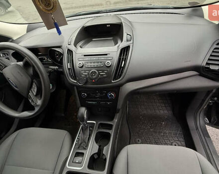 Серый Форд Эскейп, объемом двигателя 2.5 л и пробегом 118 тыс. км за 14600 $, фото 12 на Automoto.ua