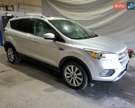 Сірий Форд Ескейп, об'ємом двигуна 2 л та пробігом 70 тис. км за 2800 $, фото 3 на Automoto.ua