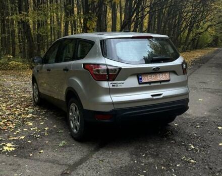 Форд Эскейп 2018 в Остоге на Automoto.ua Серый Форд Эскейп, объемом двигателя 2.5 л и пробегом 177 тыс. км за 11600 $, фото 5 на Automoto.ua