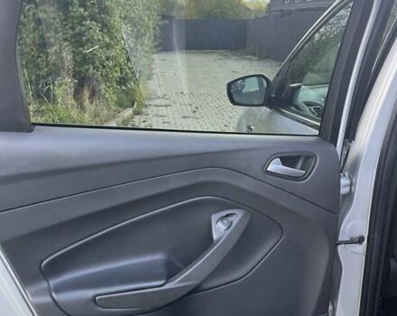 Серый Форд Эскейп, объемом двигателя 2 л и пробегом 231 тыс. км за 12100 $, фото 19 на Automoto.ua