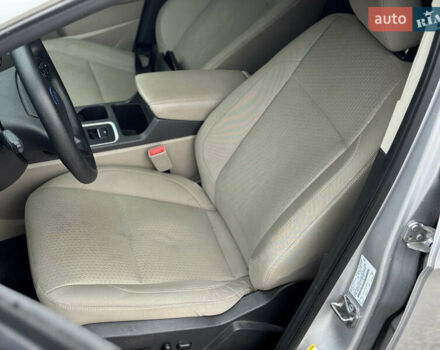 Сірий Форд Ескейп, об'ємом двигуна 1.5 л та пробігом 130 тис. км за 11499 $, фото 17 на Automoto.ua